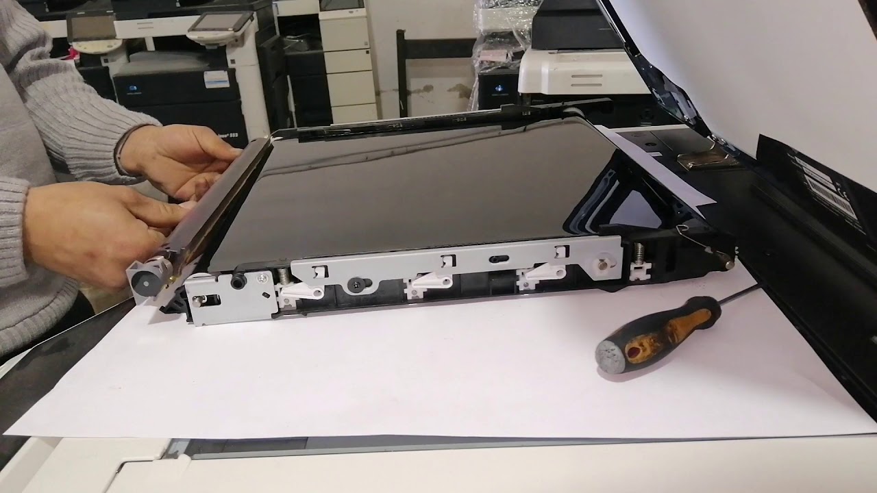 Changemet d'un transfer belt BH c454_554_284_364