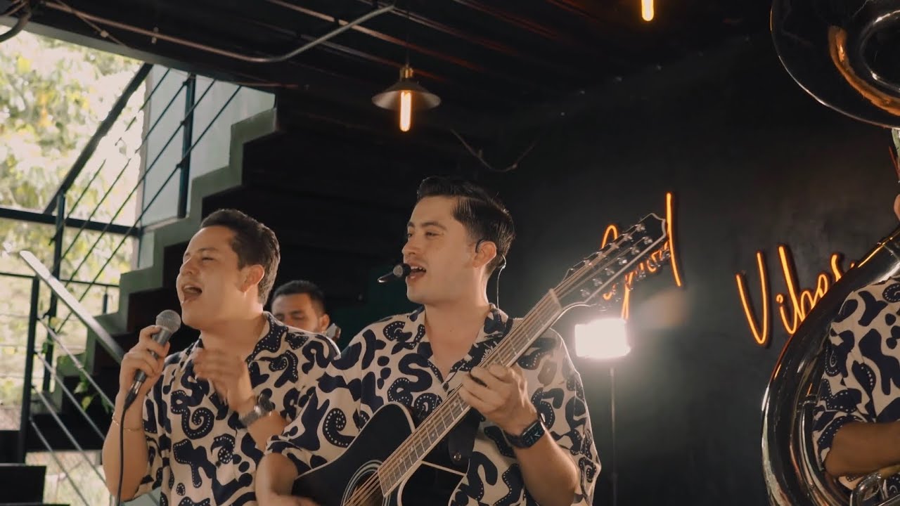 “Andar Conmigo” - Fuerza Armada (En Vivo)