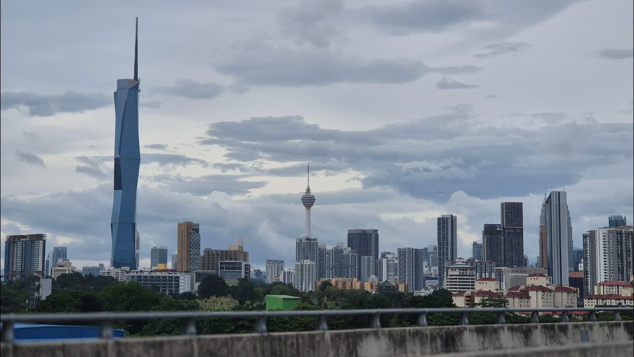 4 Days in Kuala Lumpur 🇲🇾 | Shopping & Fun Travel Log | Mega Malls,  Celebrations & Hotel Experience