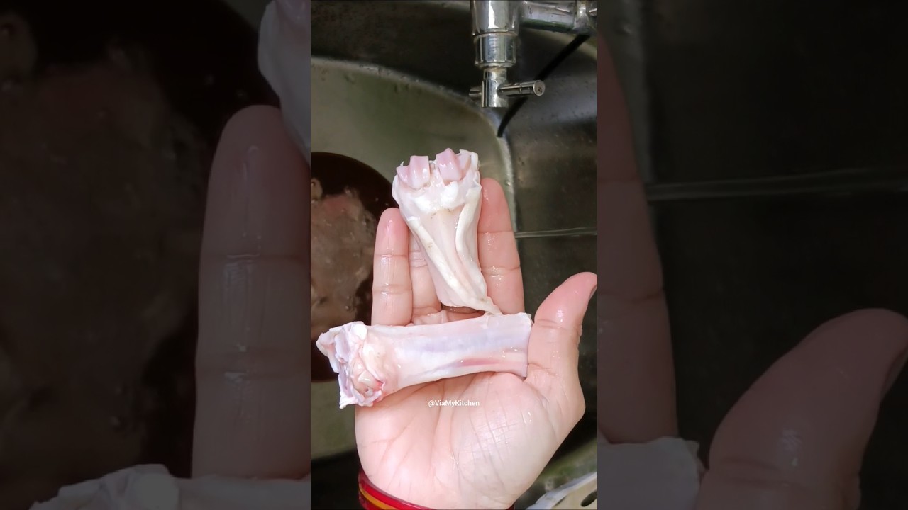 How To Clean Paya | Mutton Paya Saaf Karne Ka Tarika | #shorts #youtubeshorts #viral #viamykitchen