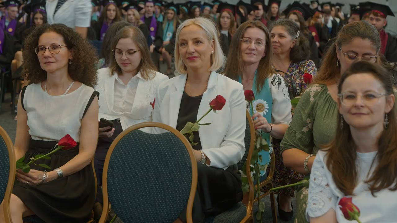 Facultatea de Stiinte Economice Oradea   Promotia 2025