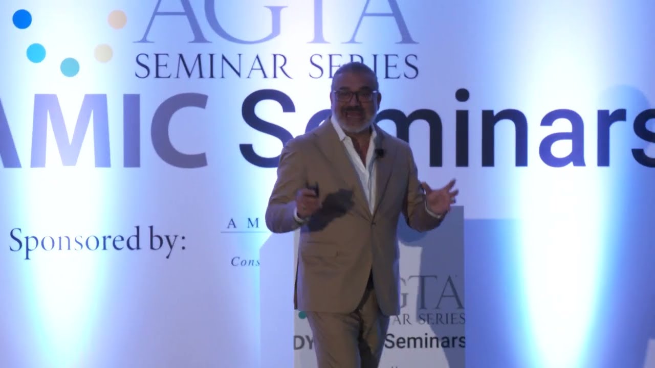 The World Is Waiting: Shatter the Routine and Rules and Expand Your Business Overseas