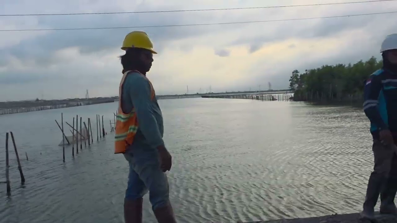 Menyusuri pantai Morosari 02, keindahan, kekayaan, dan potensi lainnya