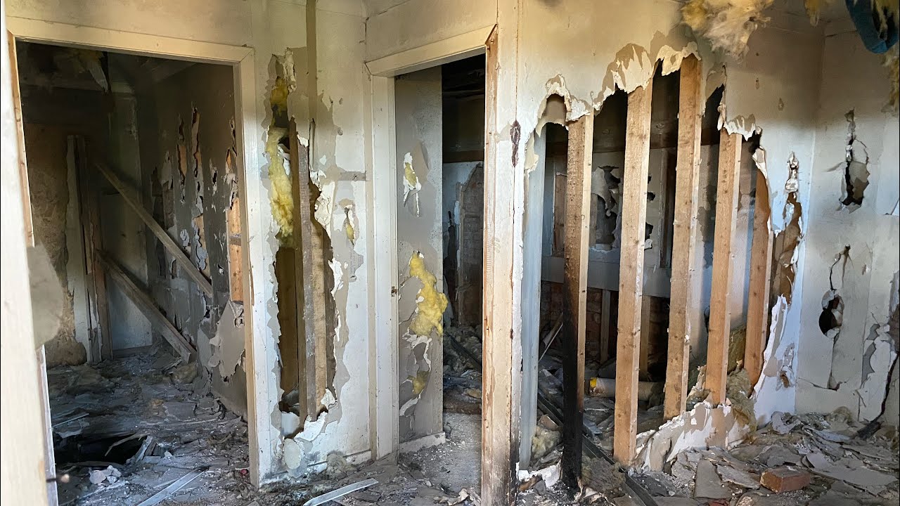 Exploring The Ruined House