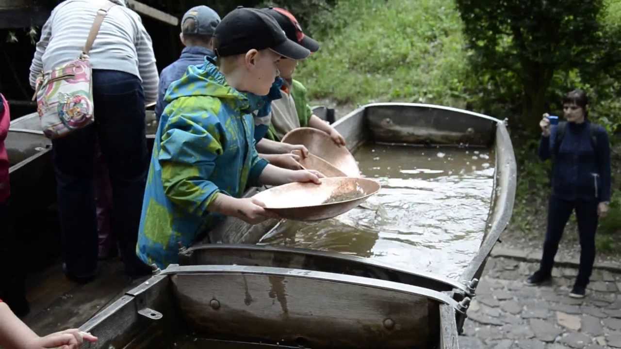 Lidová řemesla - výlet do historické vesnice v Ostré