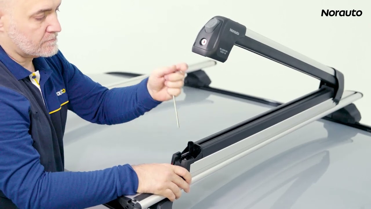 Porte-skis sur barre de toit NORAUTO ALASKA 100-4 disponible sur Norauto.fr