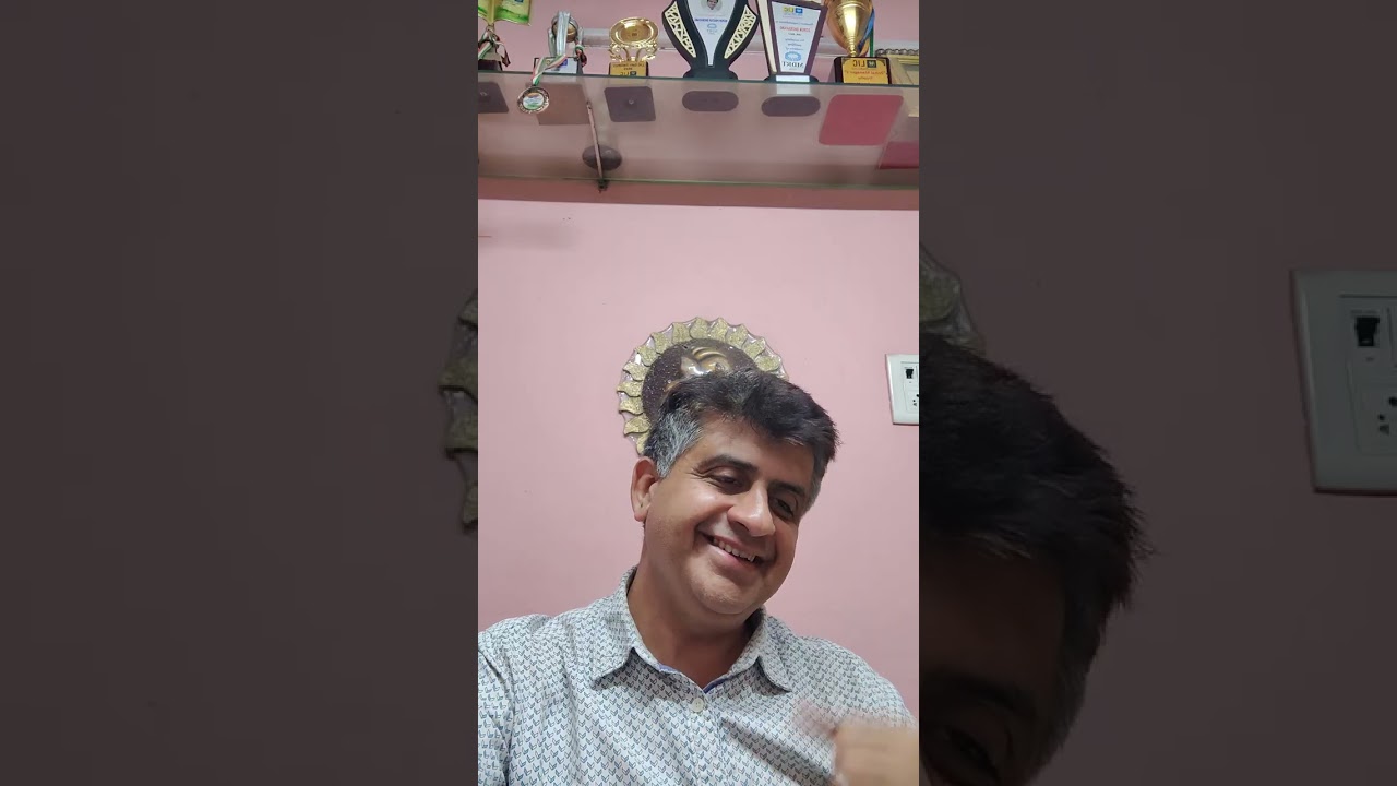 Song session no 2038:Bholi si surat.. ankho me masti from Dil to pagal hai ❤️