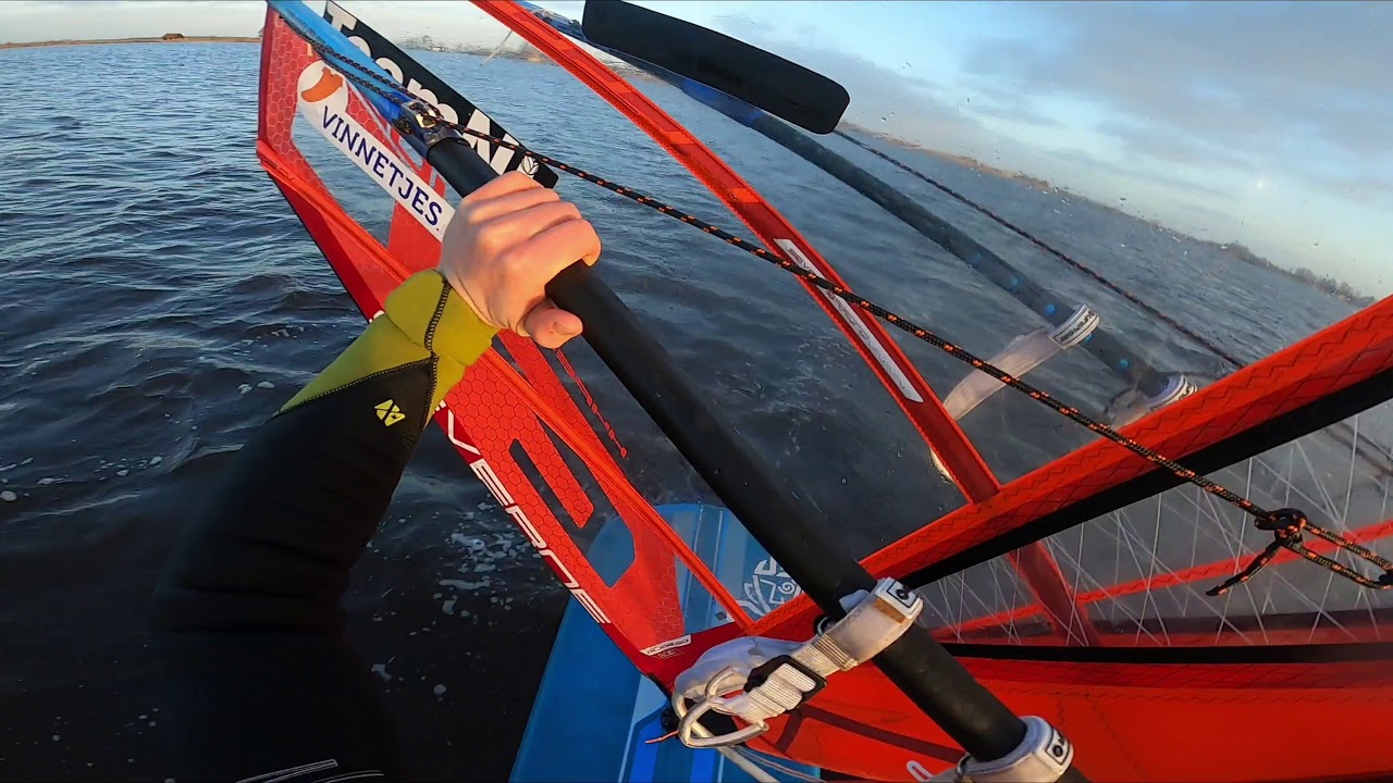 ❄WINTER WINDFOILING❄