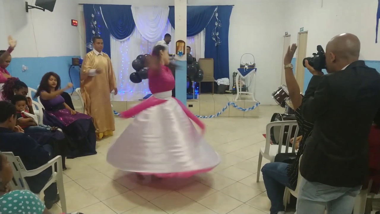 ARVORE CORTADA (DANÇANDO COM DEUS) AMANDA ANDRADE
