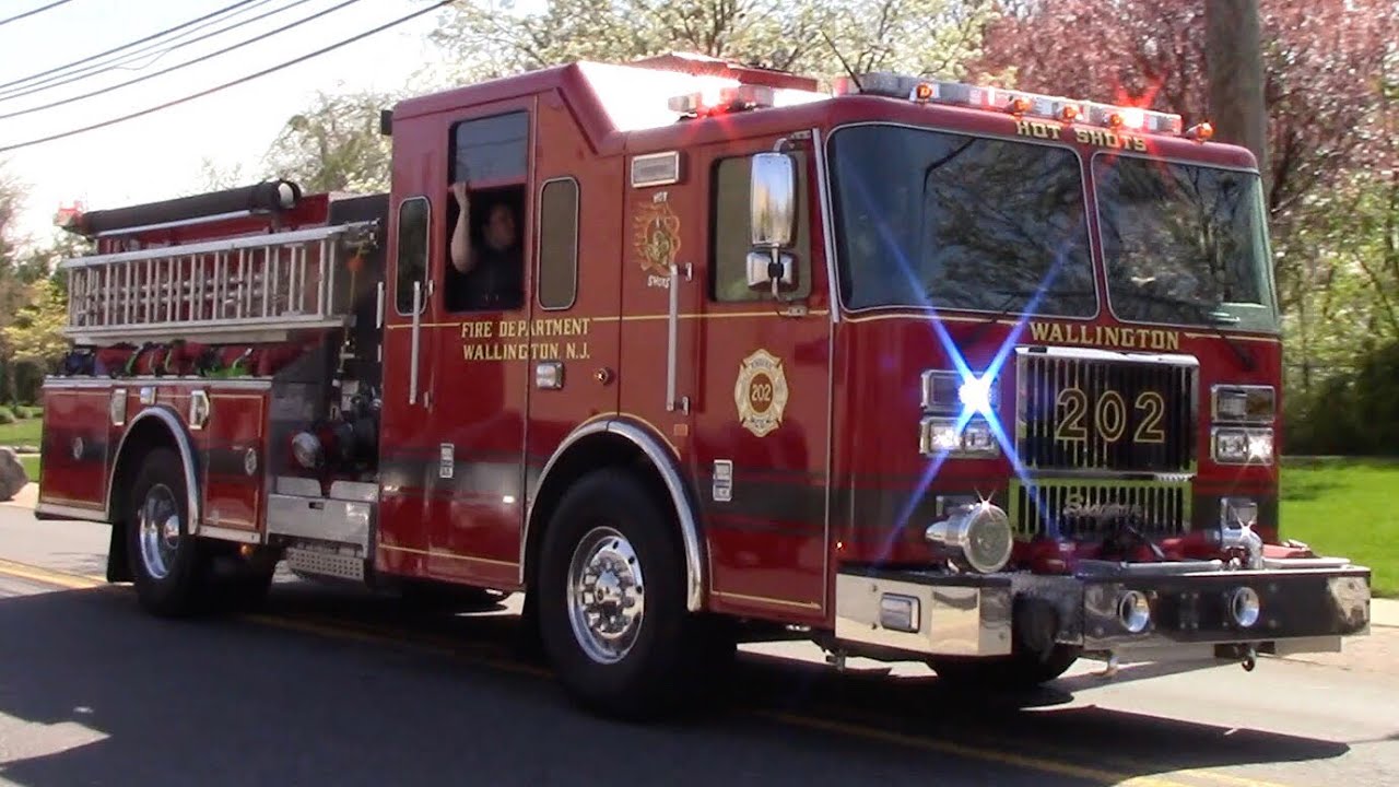 Wallington Fire Department Engine 202 Responding 4-17-19
