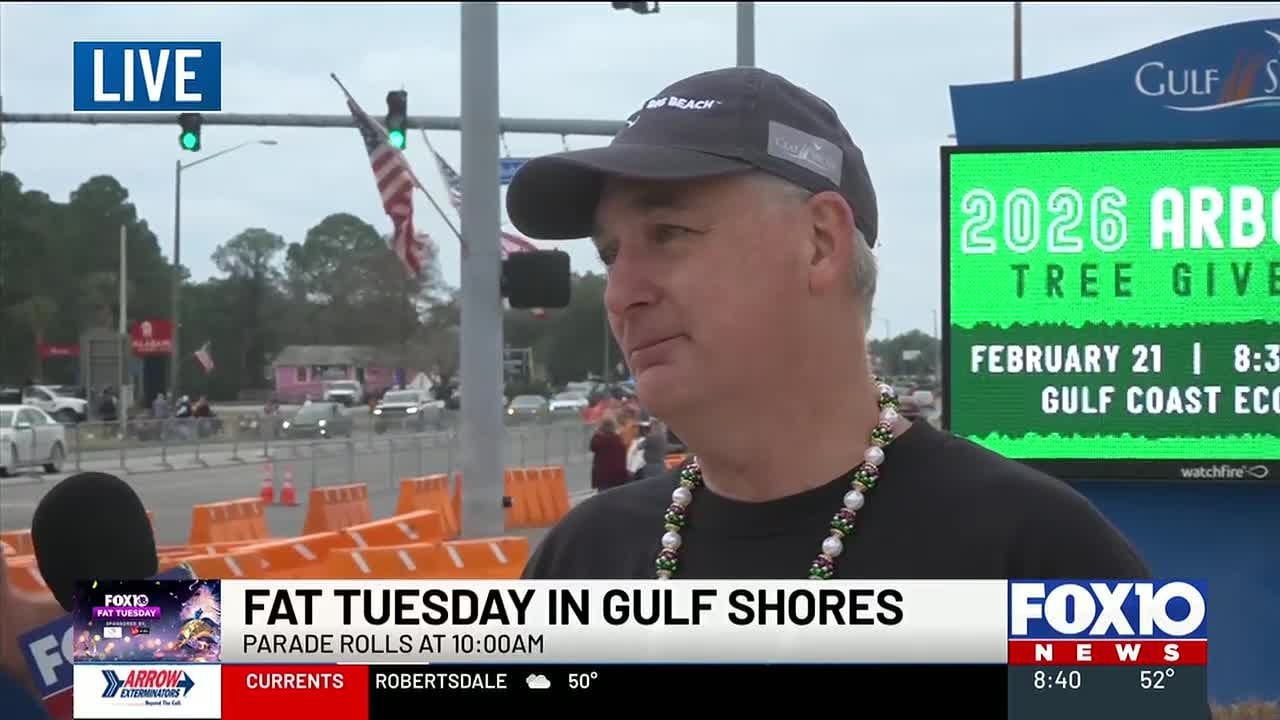 Getting ready for the parade in Gulf Shores