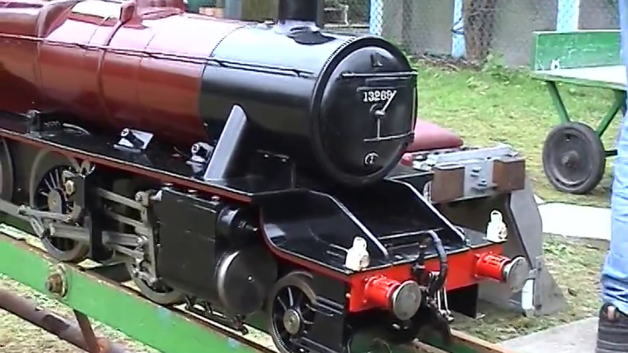 Prescot & District Model Engineering Society, Sunday March 31 2002 Member's Running Day