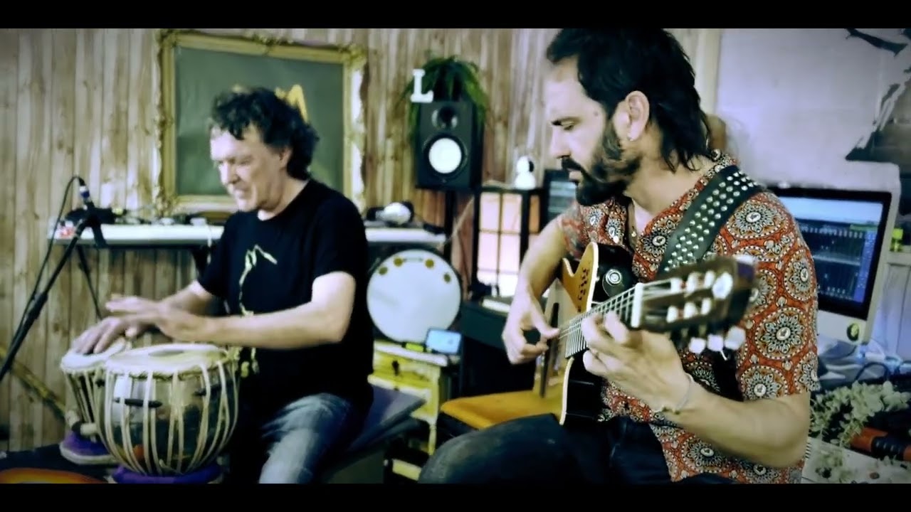 Contemplación tema grabado en directo por @arcasalberto con Tino digeraldo en Drum2share. 
