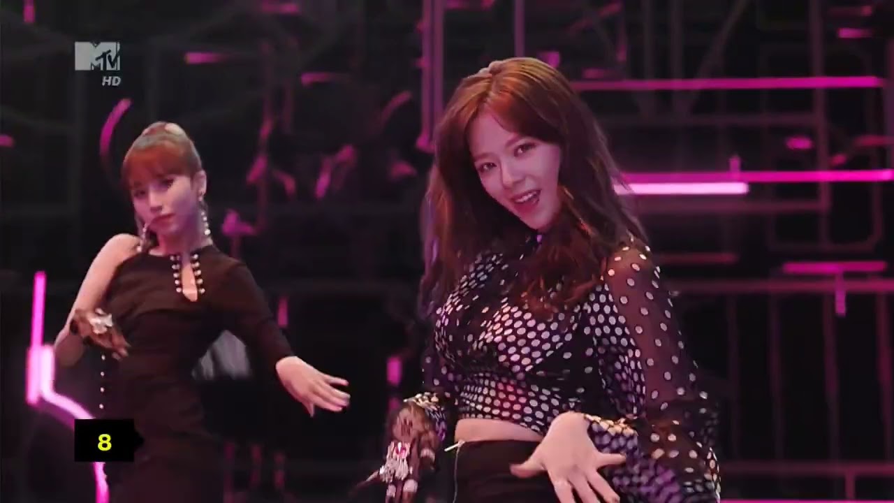 TWICE - Fancy (MTV Россия Music Video) 