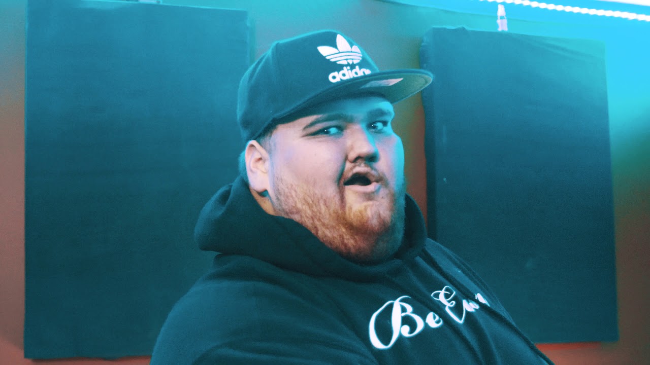 YoungKingDave Taking Dabs Official Video (shot by @Wlvisuals)