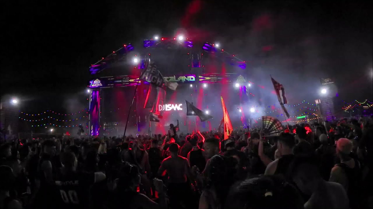 Dj Isaac at The Basscon, wasteland stage at EDC Las Vegas 2022