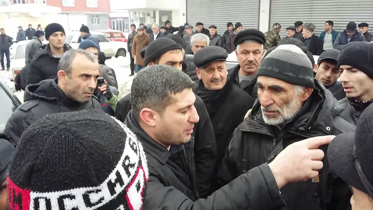 Liman  sakinlerinin  etirazı