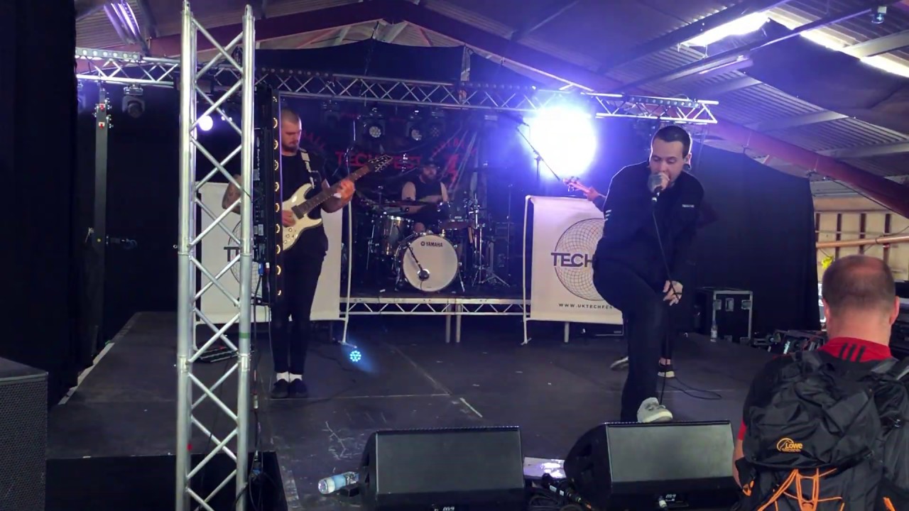 FACES OF EVE @ UK TECH-FEST 2019 1/2