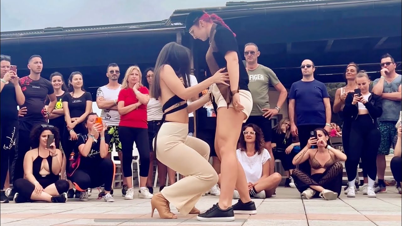 Monchy & Alexandra - No Es Una Novela | Bachata Dance | Magda & Valeria