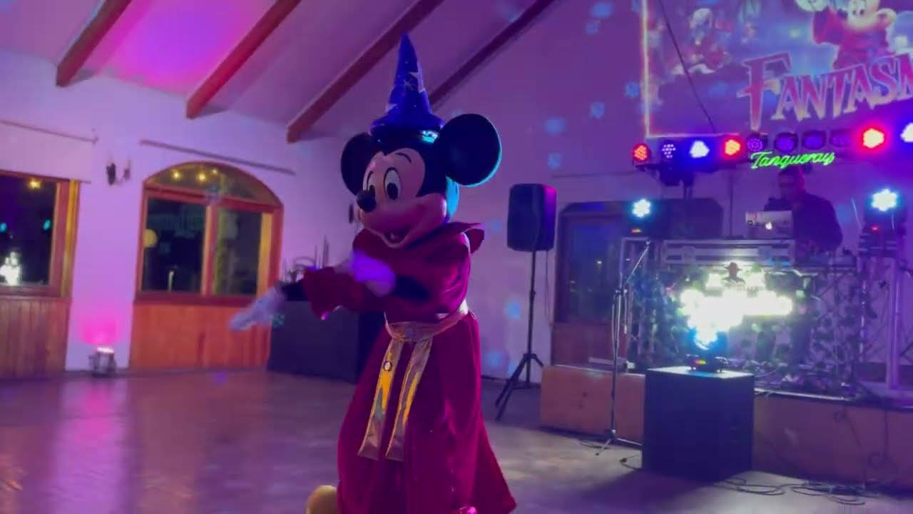 DISNEY TOY STORY WEDDING -  Disney Wedding Pavilion