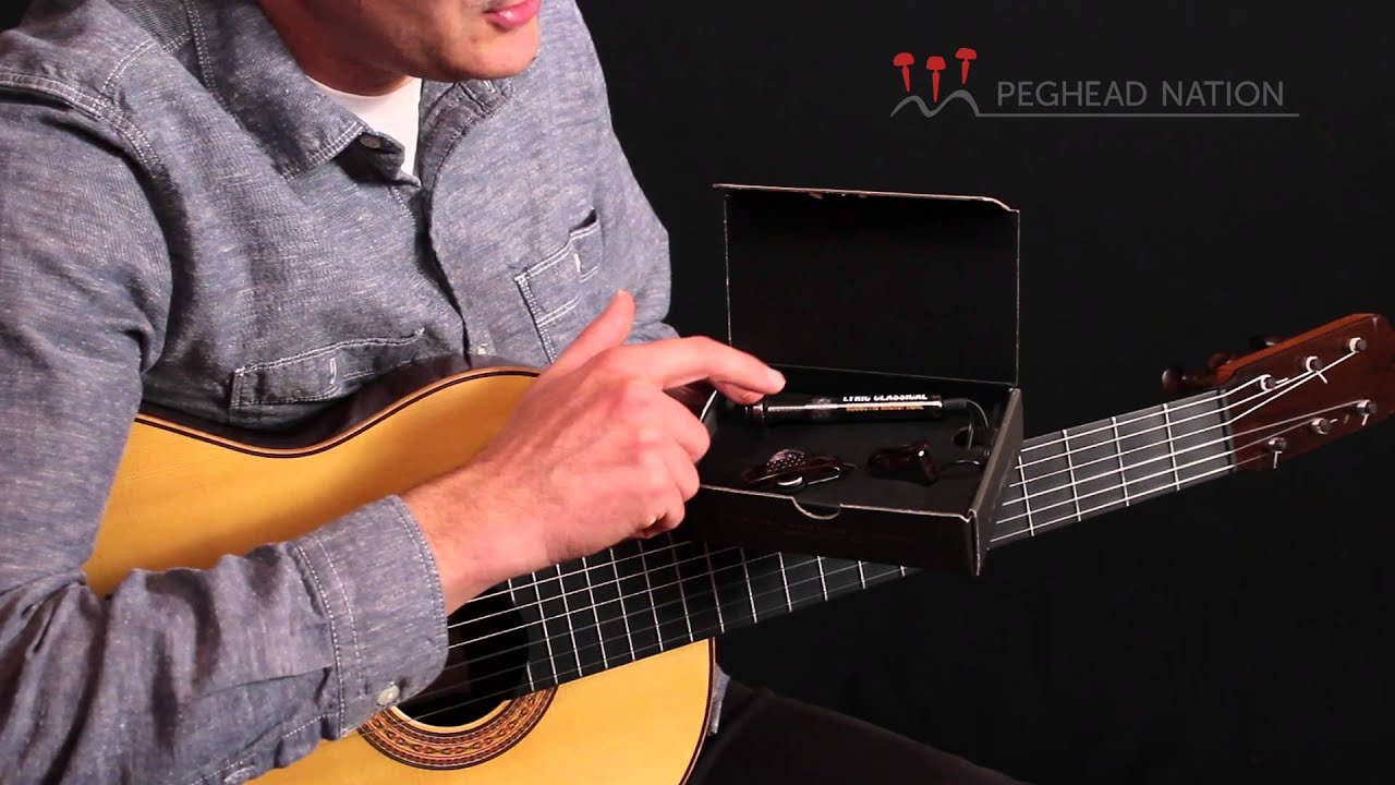 L.R. Baggs Lyric Classical Demo from Peghead Nation