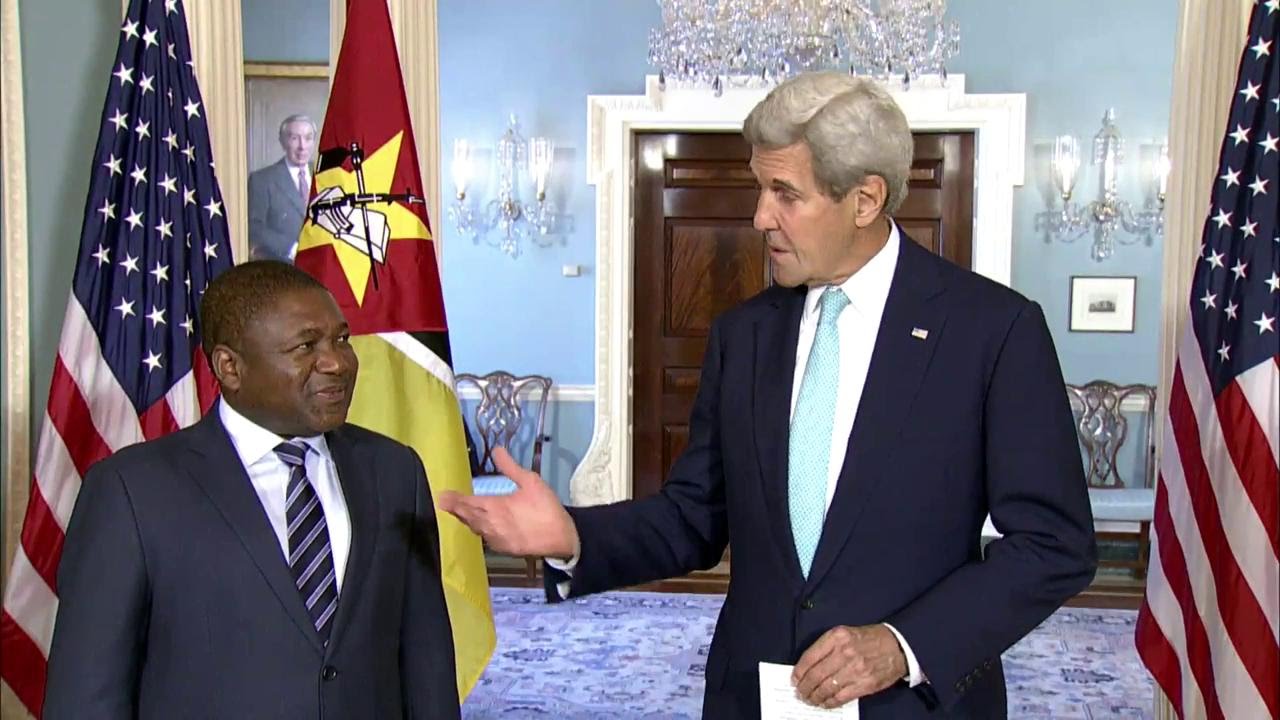 Secretary Kerry and Mozambique President Nyusi Address Reporters After a Meeting