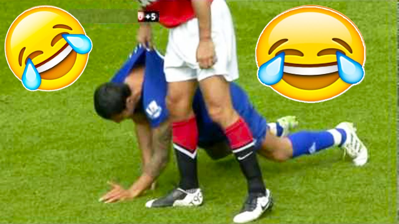 Best Funny Football Vines 2017 ● Goals l Skills l Fails #26