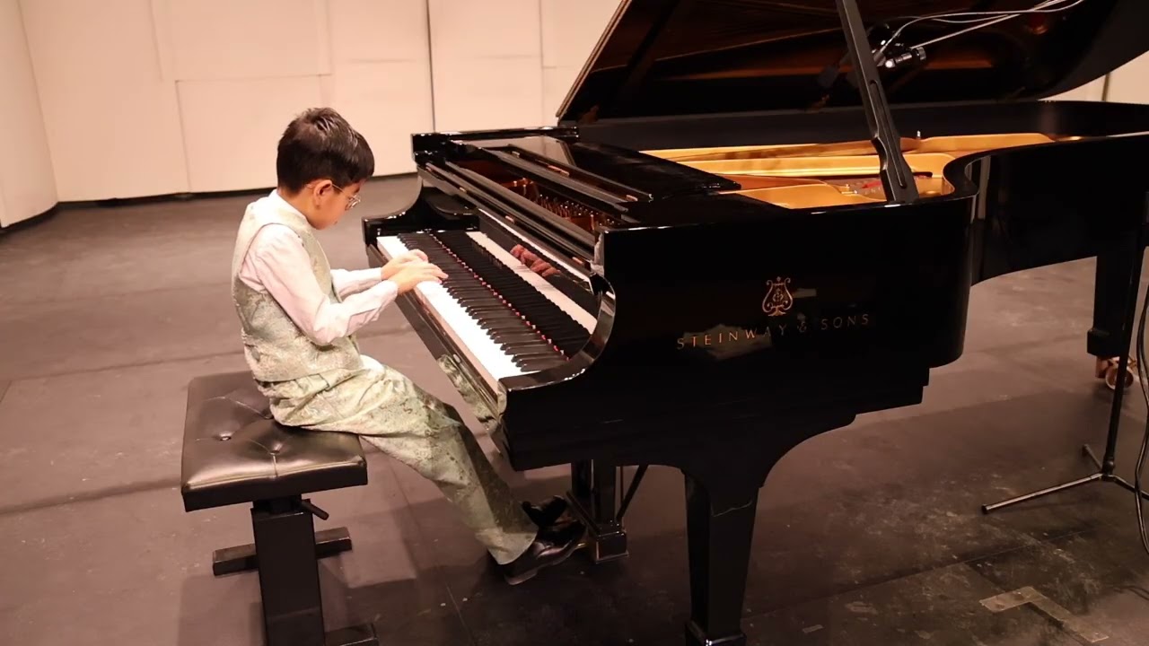 Mozart: Piano Sonata No. 5 in G Major, K. 283, I. Allegro, Anthony Yu (10)