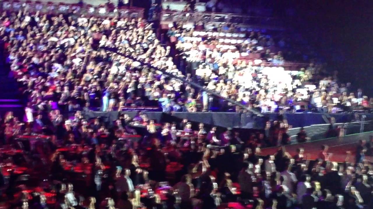 Baby Metal - Karate Live at the Alternative Press Music Awards 2016