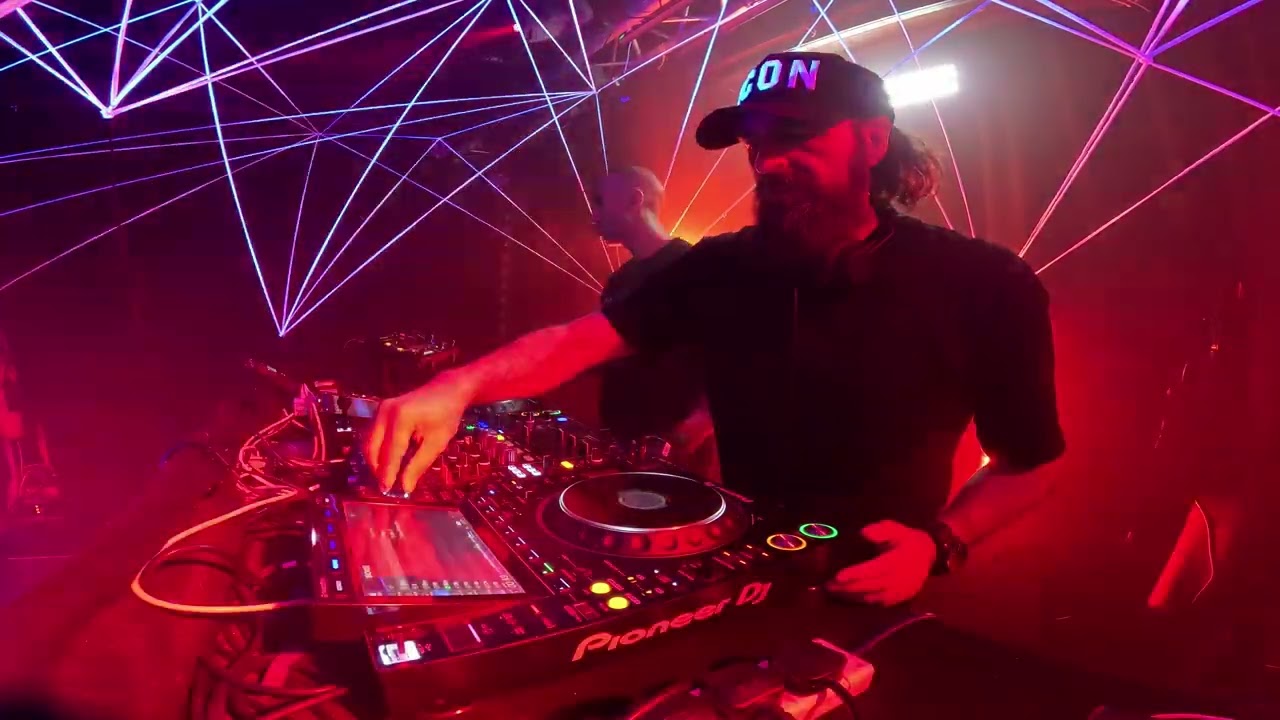 MOGO B2B MODUSE - Live at The Soundhouse, Dublin, Ireland - Hypnotic Techno DJ Mix - 4K