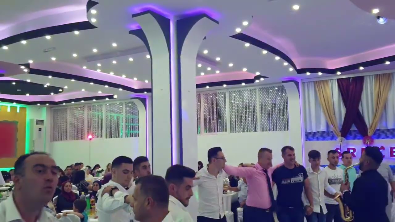 Dva velika majstora,Almir Kičevo i Sedat Sejfulov -saxofon!