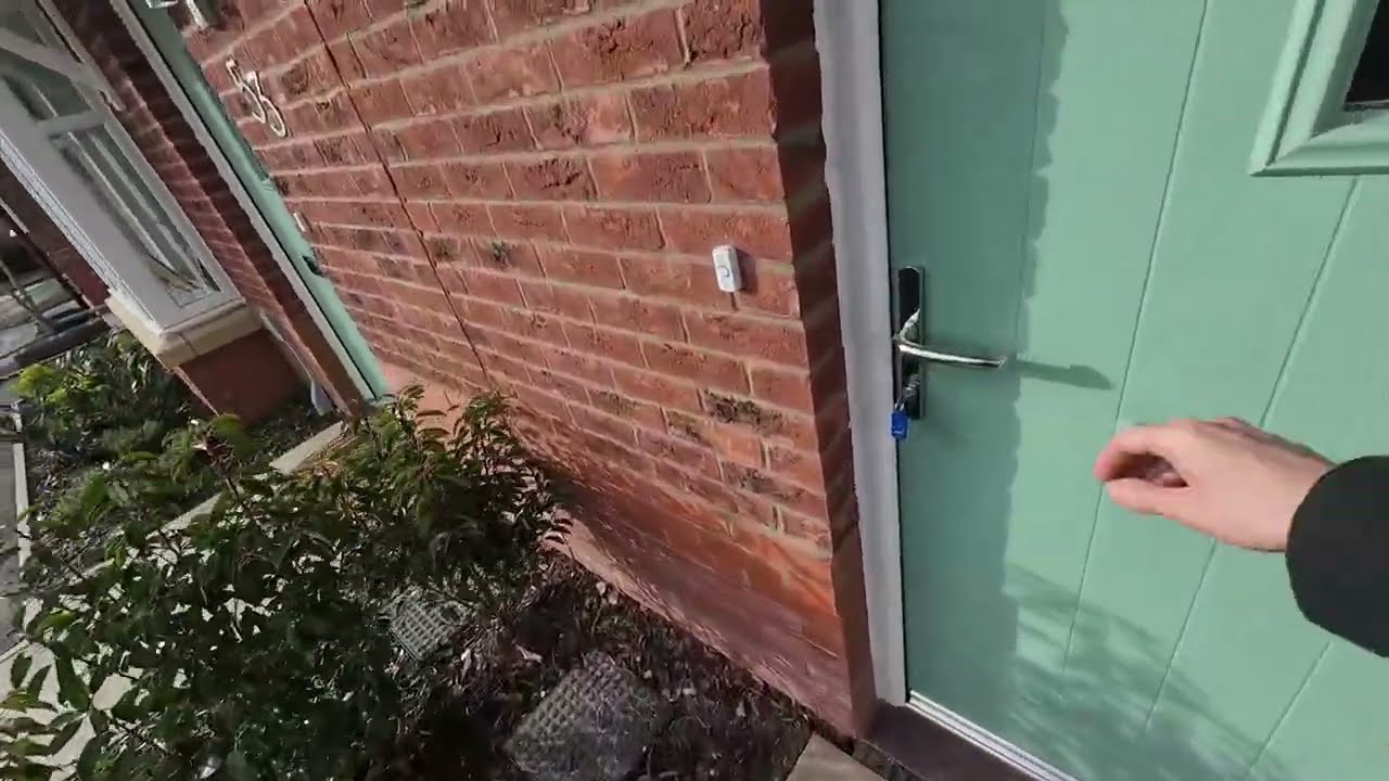 55  Canal View Drive, L40 0SX