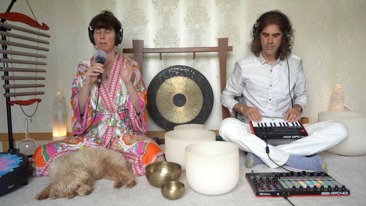 Lion's Gate Portal Sound Bath & Intuitive Channeling (432Hz) - Astrology Oracle 888 Meditation