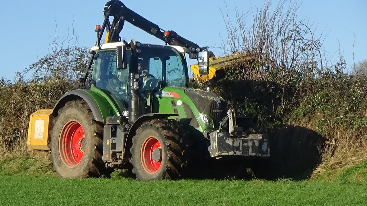 Hedge Cutting with Fendt 724 & McConnel - Hedge Cutting 2021