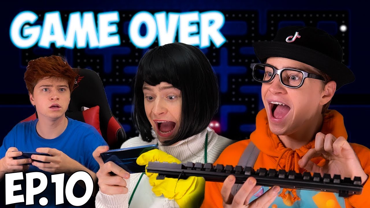 Mitica devine Gamer!( MvF s3e10)