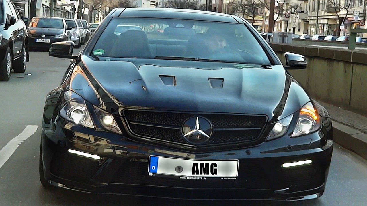 Mercedes E63 AMG WIDEBODY in Action - Acceleration and Sound