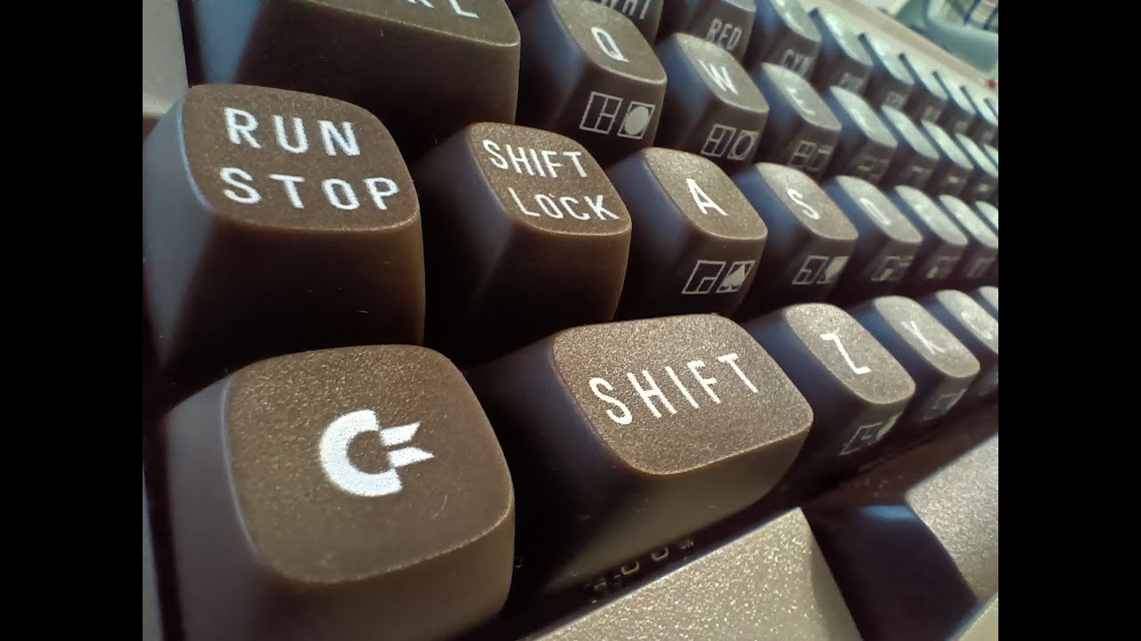 Commodore 64 Ultimate - Quick Look and Tape Loading