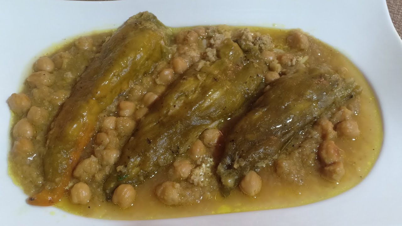 دولمى  فلفل طرشي بمرقة بيضاء  بزاف بنينة