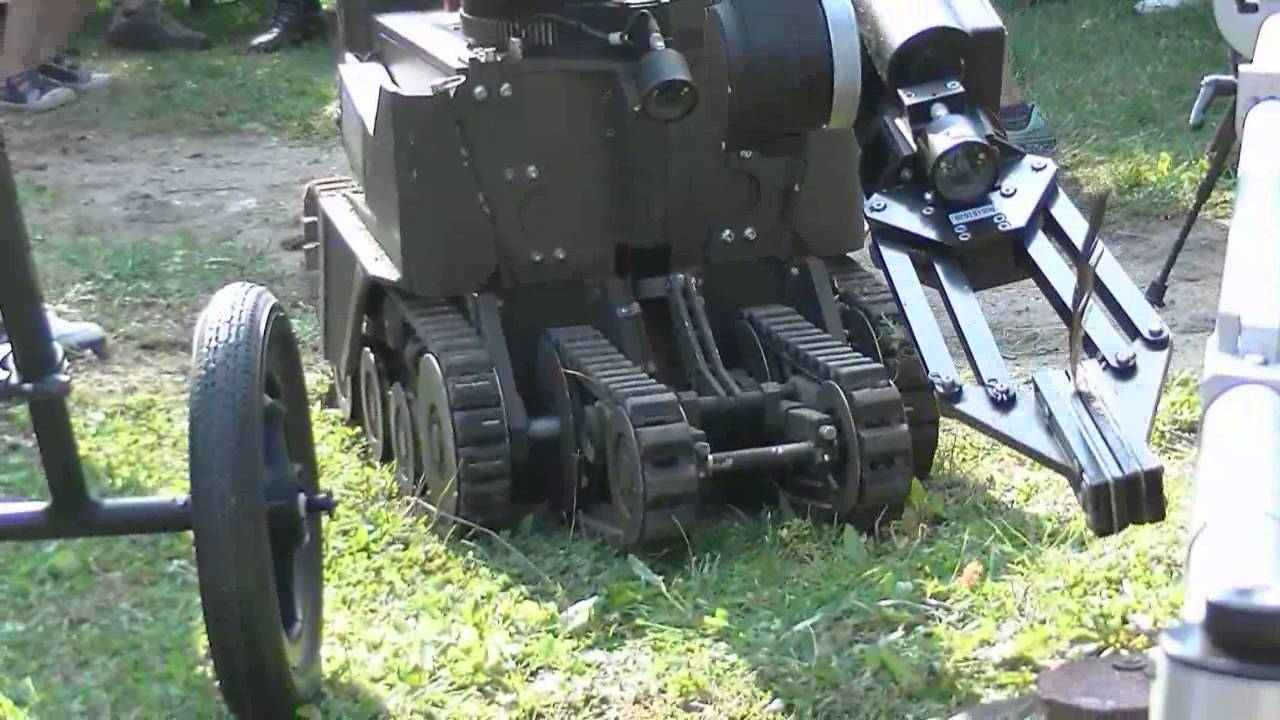Festyn Komandosa - Dziwnów 2016 / History & Military Picnic/ skoki spadochronowe