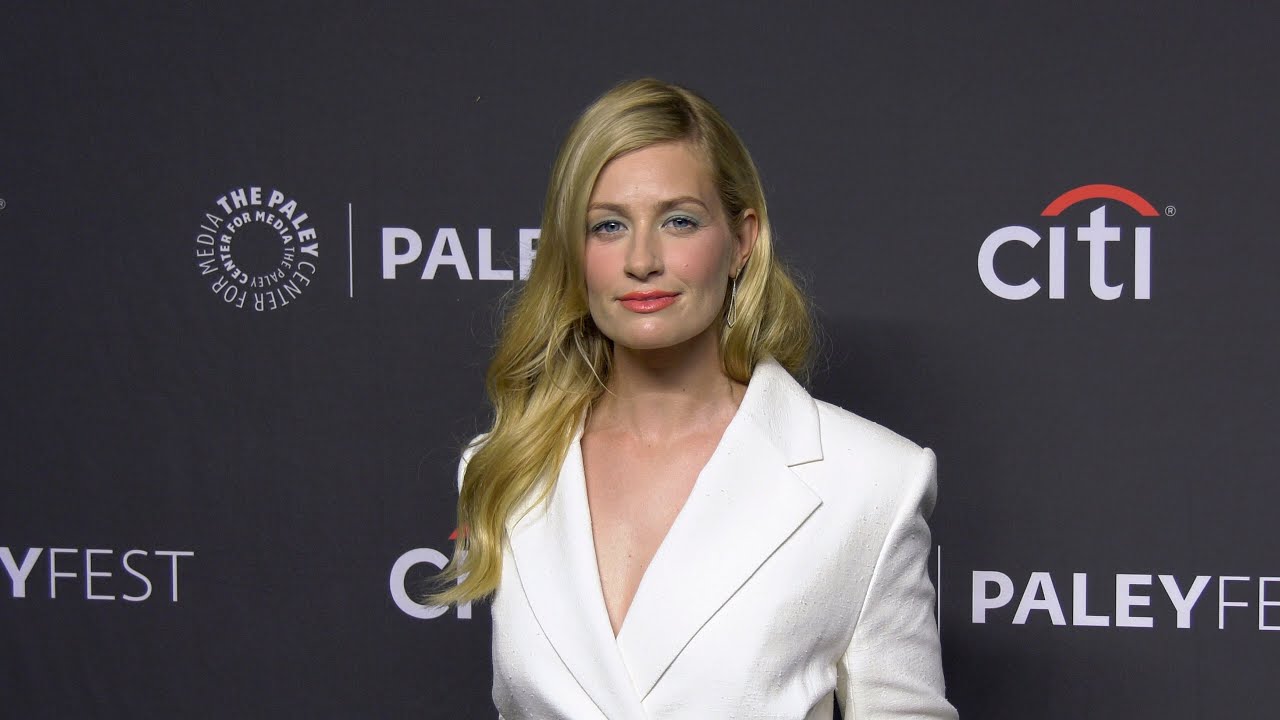 Beth Behrs 