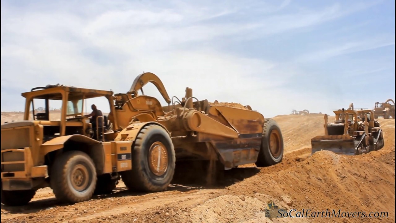 CATERPILLAR 660B Scrapers still at it