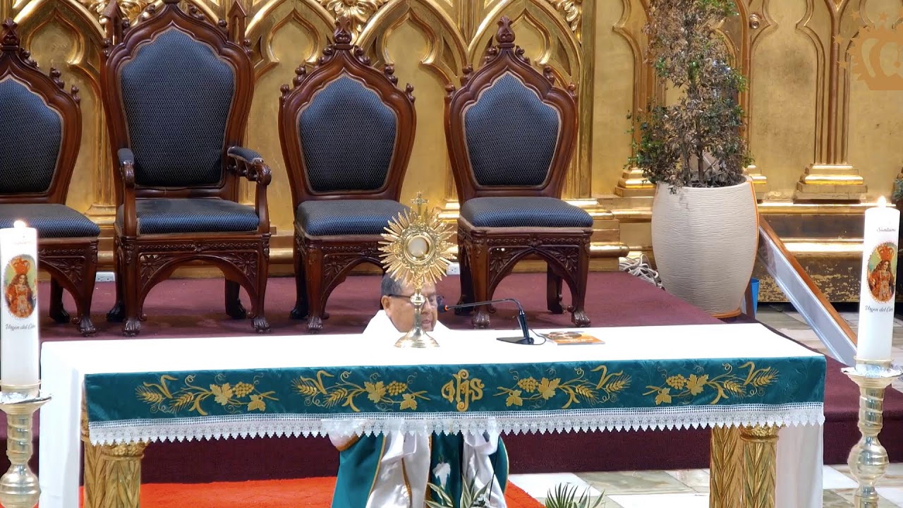 Santa Eucaristía desde el Santuario de El Cisne