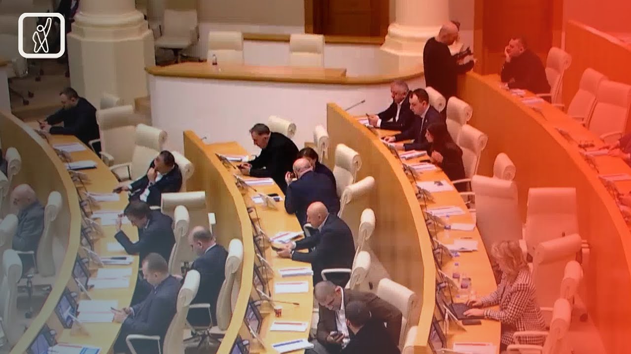 გრანტების შესახებ კანონი უფრო მეტად რეპრესიული გახდა