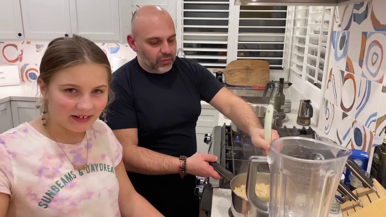 Massimo and Chicca make ribollita