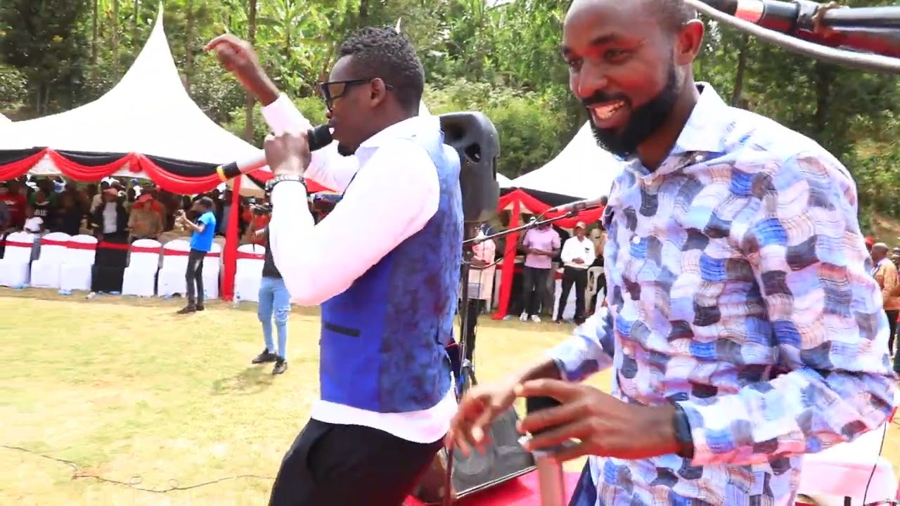 WAITHAKA WA JANE KARAIKU PERFORMANCE DURING SK KIMANI BURIAL @Waithaka_wa_Jane