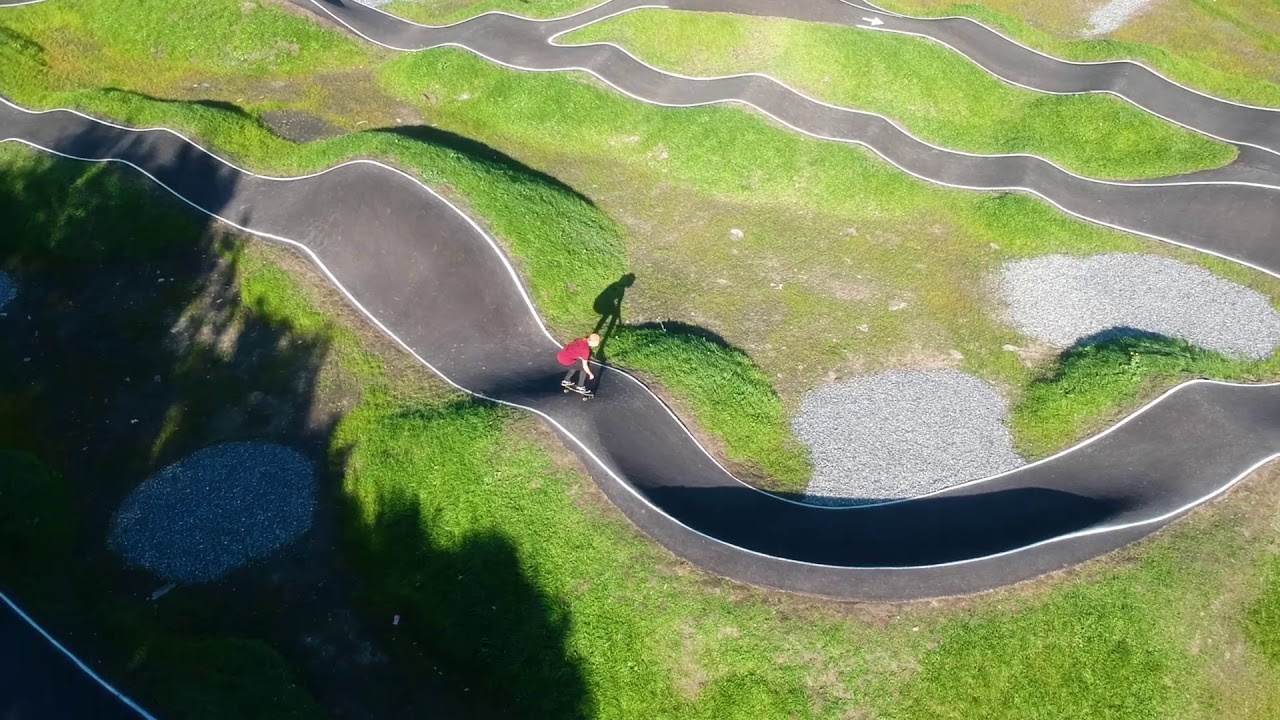 GoPro Hero 7 Carver Skateboard Pump Track