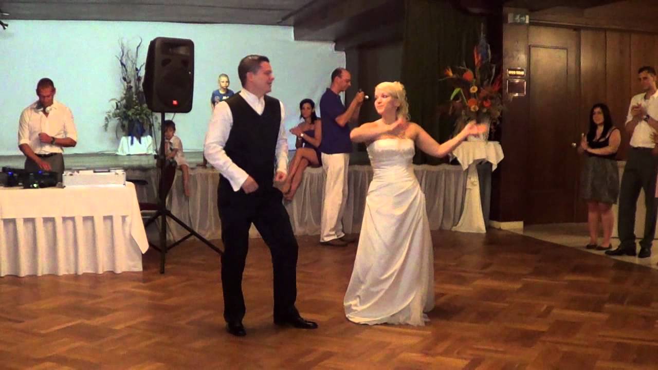 Funny First Wedding Dance Surprise ( HD ) the Best in YouTube Hochzeitstanz mal anders ...