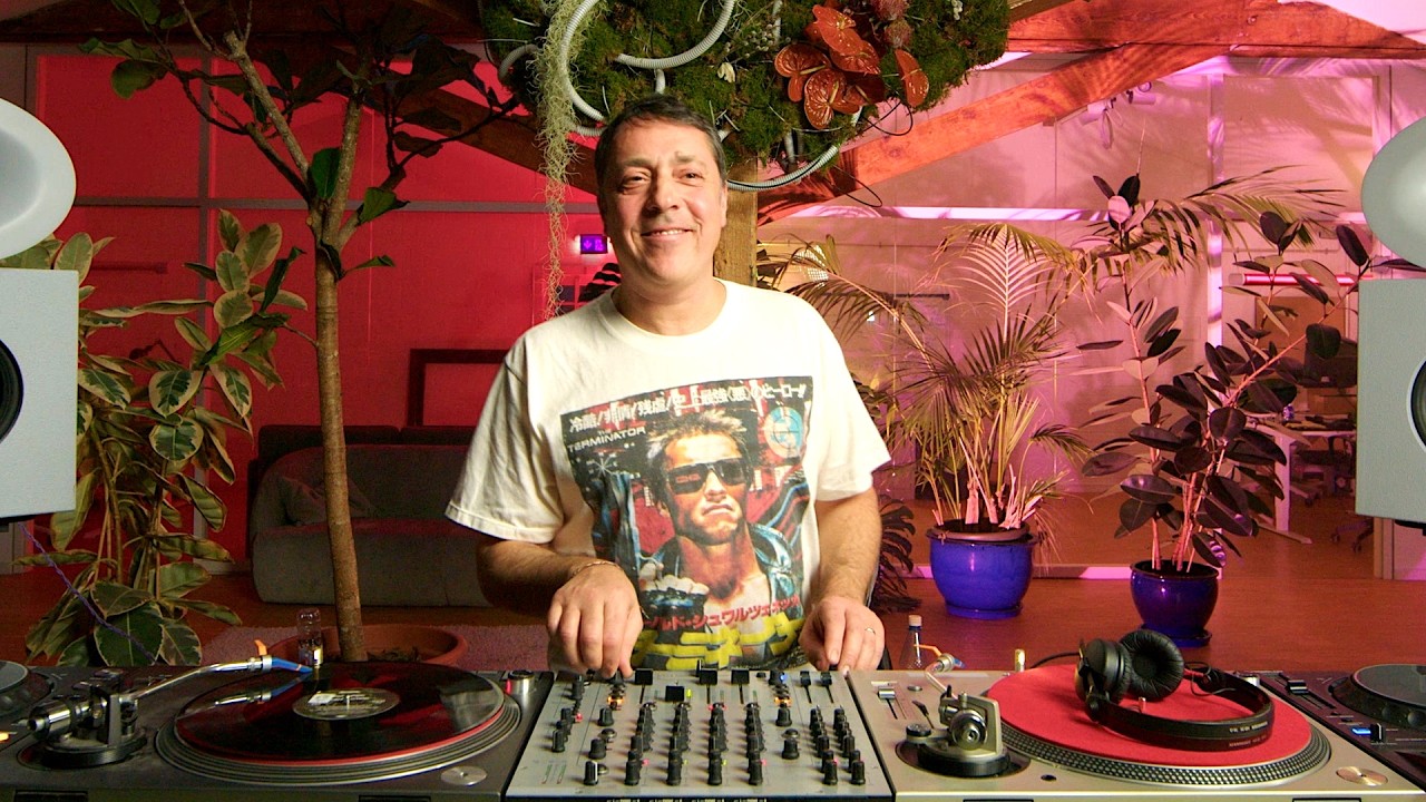Dan Ghenacia | themuddshow