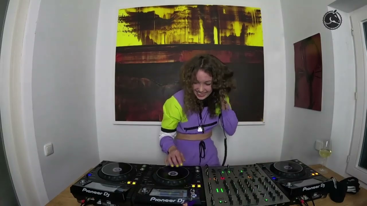 Noir Cast #34 - Maniaclina - Tekno DJ Set from Hamburg