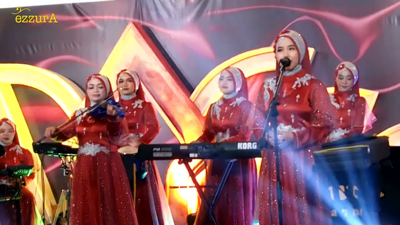 AKHIRNYA DI BAWAKAN LAGI I TABAH - EZZURA VOC DINA LIVE PERFORMANCE JOGJA I QASIDAH MODERN